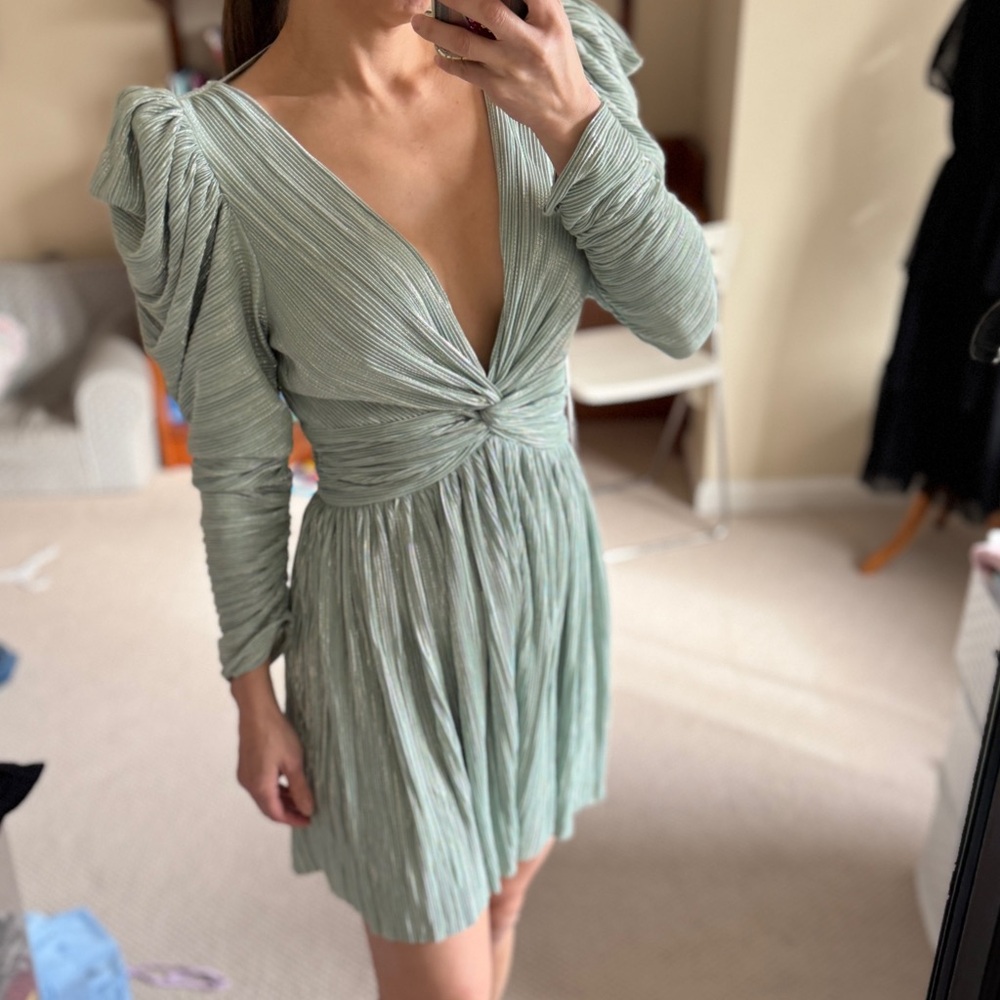 New!! SABINA MUSÁYEV Pleated Dress Small